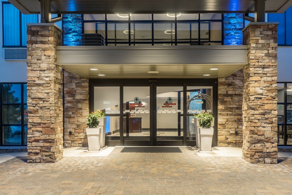 Holiday Inn Express Ft Payne, an IHG Hotel in Fort Payne Best Rates