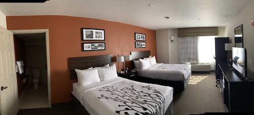 cheap hotels in north phoenix az