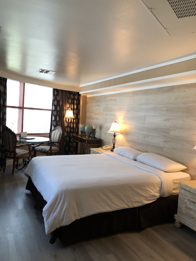 Top 11 Hotels in Koreatown, Los Angeles Updated 2023 Trip101