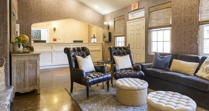 Cottage Inn By The Sea