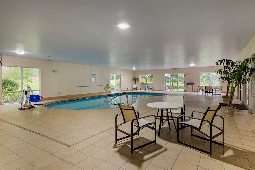 Comfort Suites Milledgeville