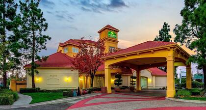 La Quinta Inn & Suites by Wyndham Fremont / Silicon Valley