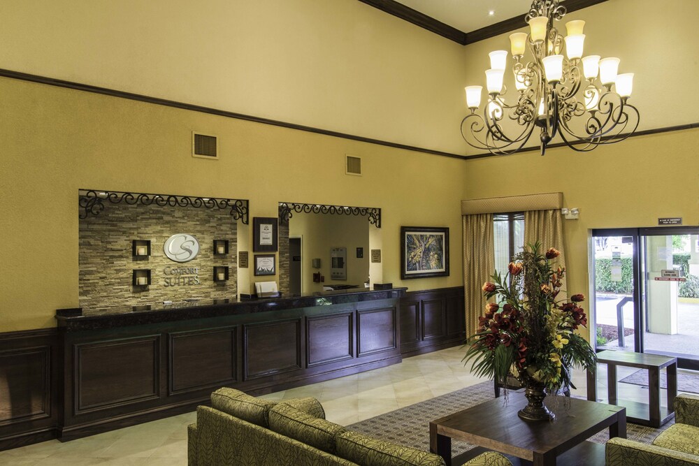 Comfort Suites Miami Kendall Miami Usa Aarp Travel Center