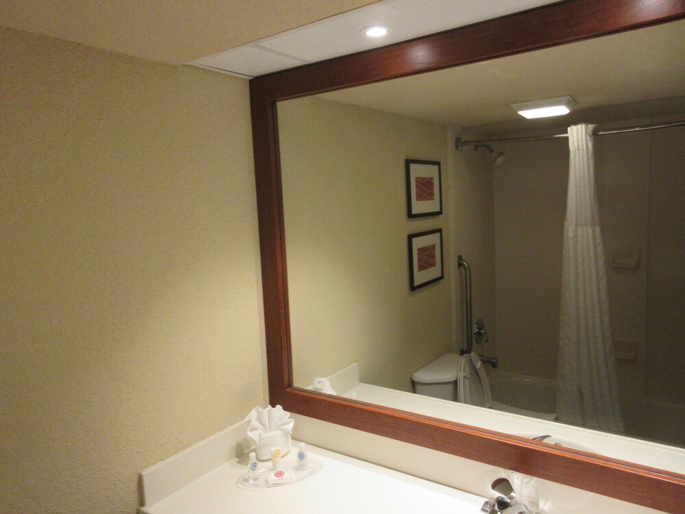 Comfort Suites Miami Kendall In Miami Hotel Rates Reviews On