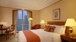Minibar, in-room safe, desk, blackout curtains