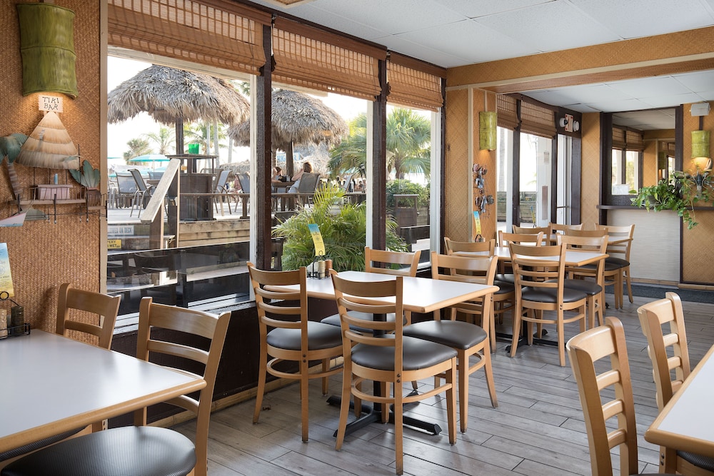Outrigger Beach Resort, Fort Myers: 2019 Room Prices ...