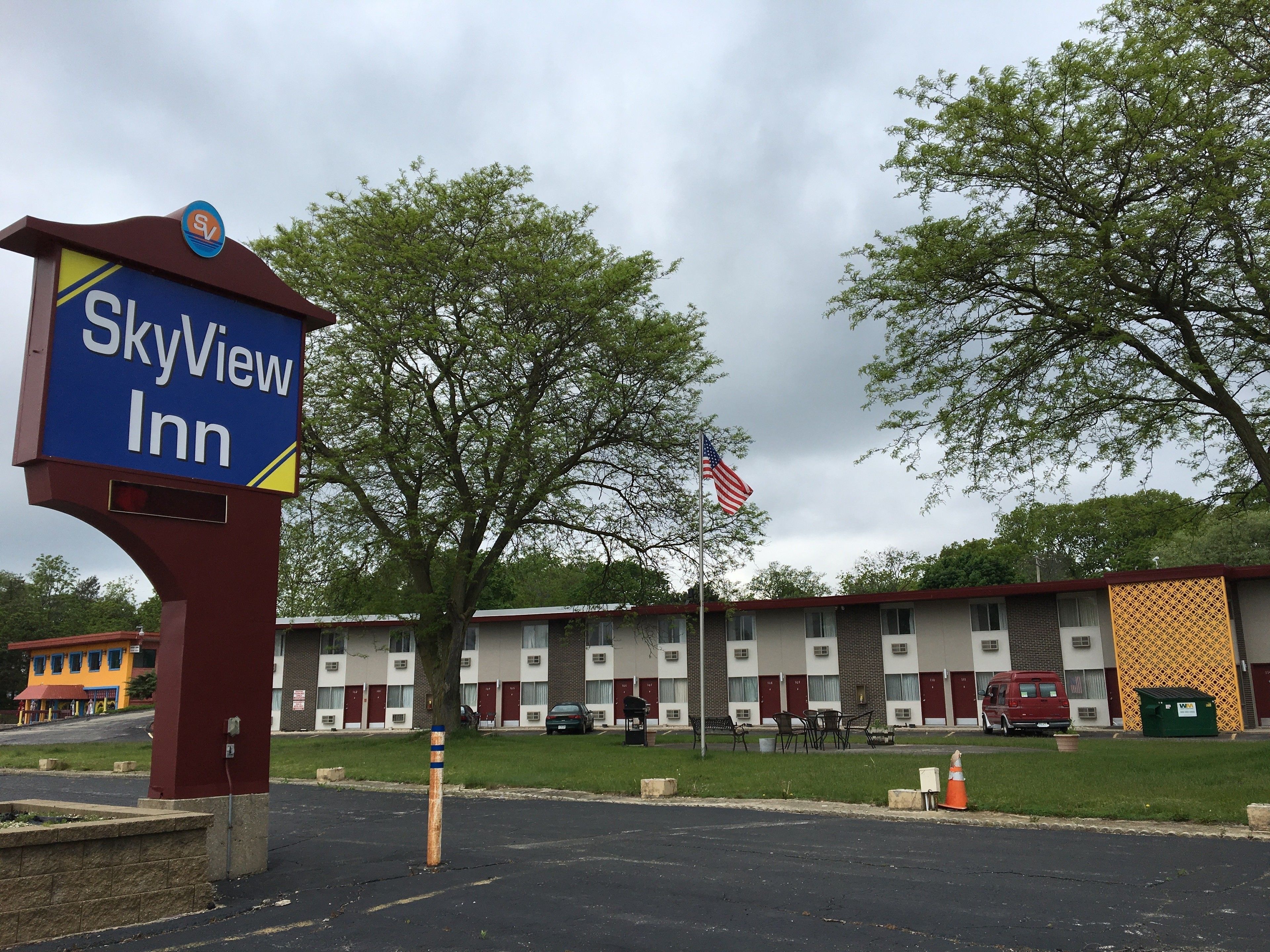 Skyview Inn in Lake Geneva, United States