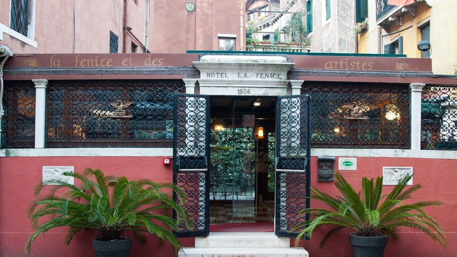 Hotel La Fenice Et Des Artistes