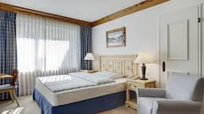 Hypo-allergenic bedding, minibar, in-room safe, rollaway beds