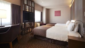 In-room safe, desk, blackout drapes, free WiFi