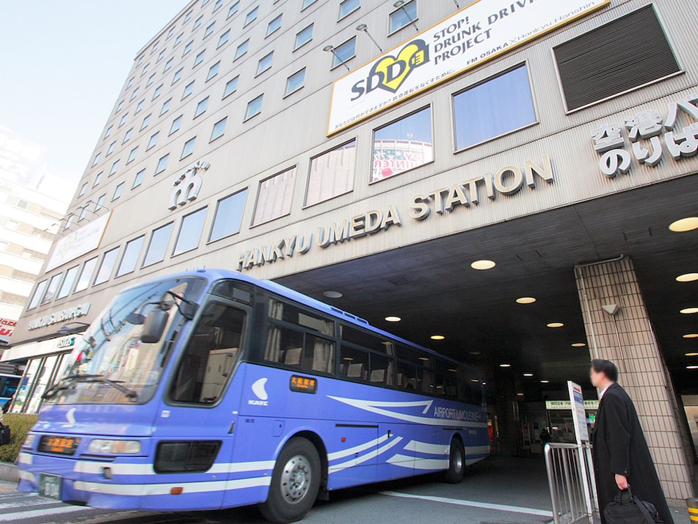 Airport shuttle, Hotel New Hankyu Osaka