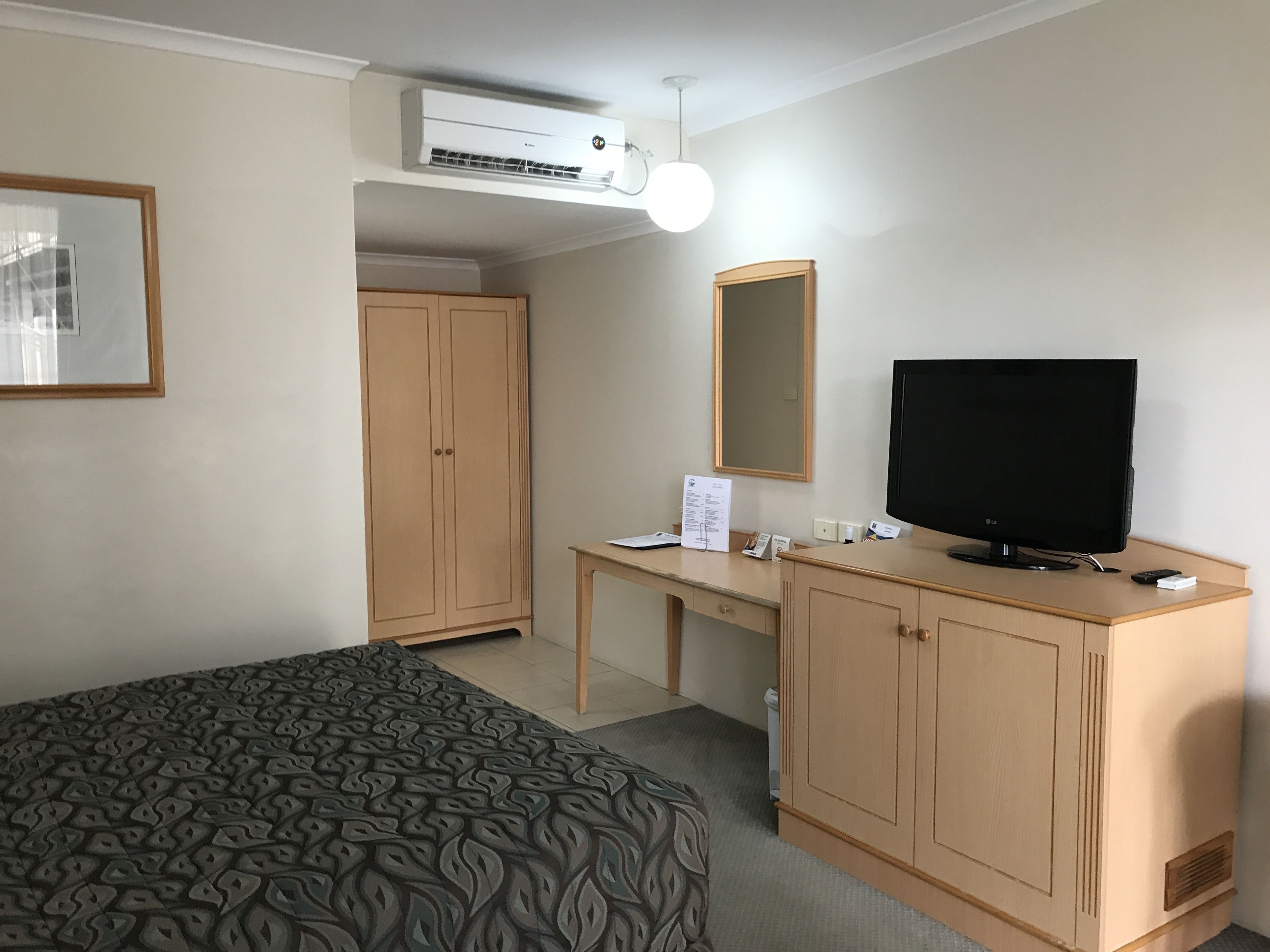 Comfort Inn Blue Lagoon