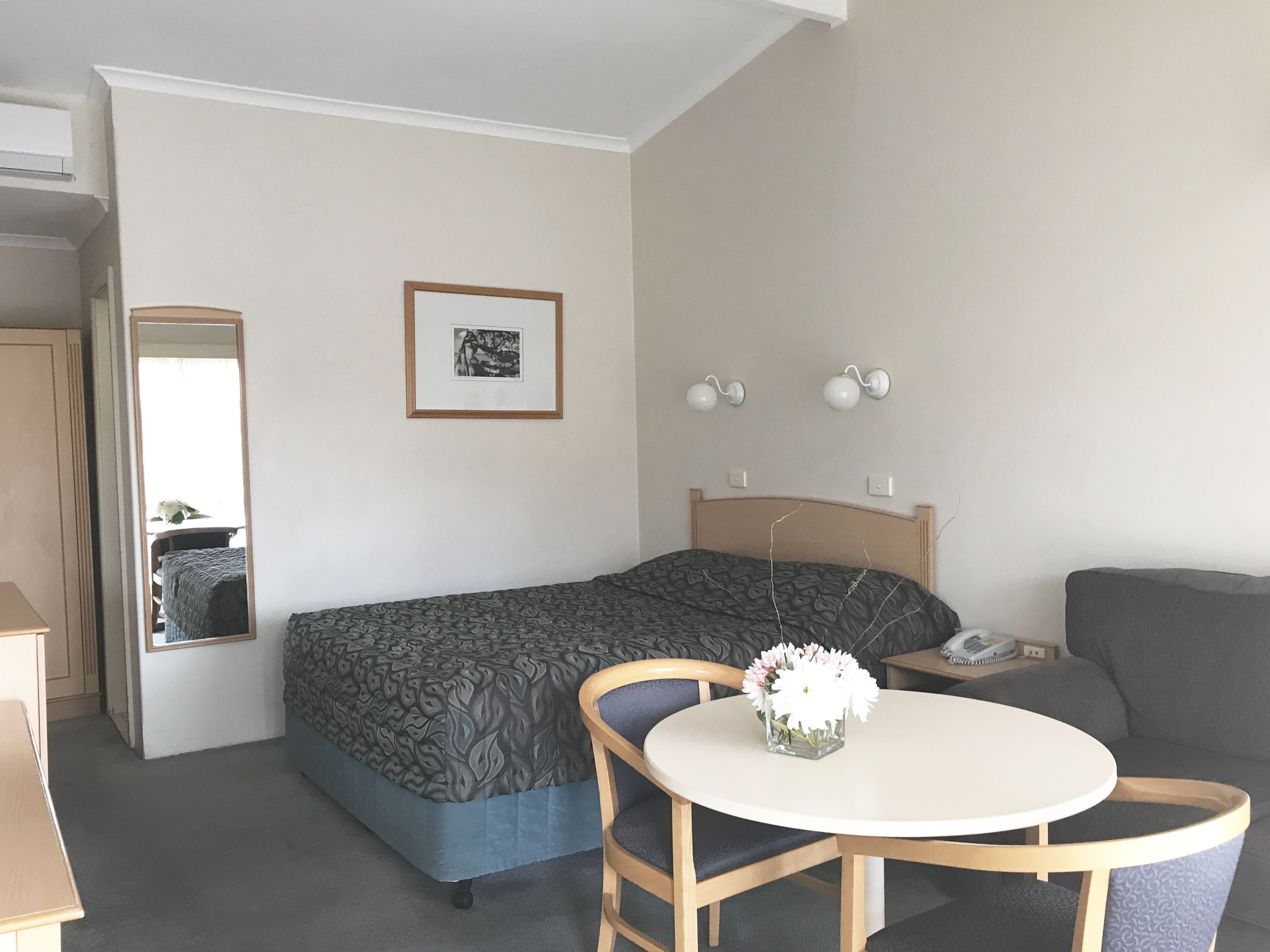 Comfort Inn Blue Lagoon