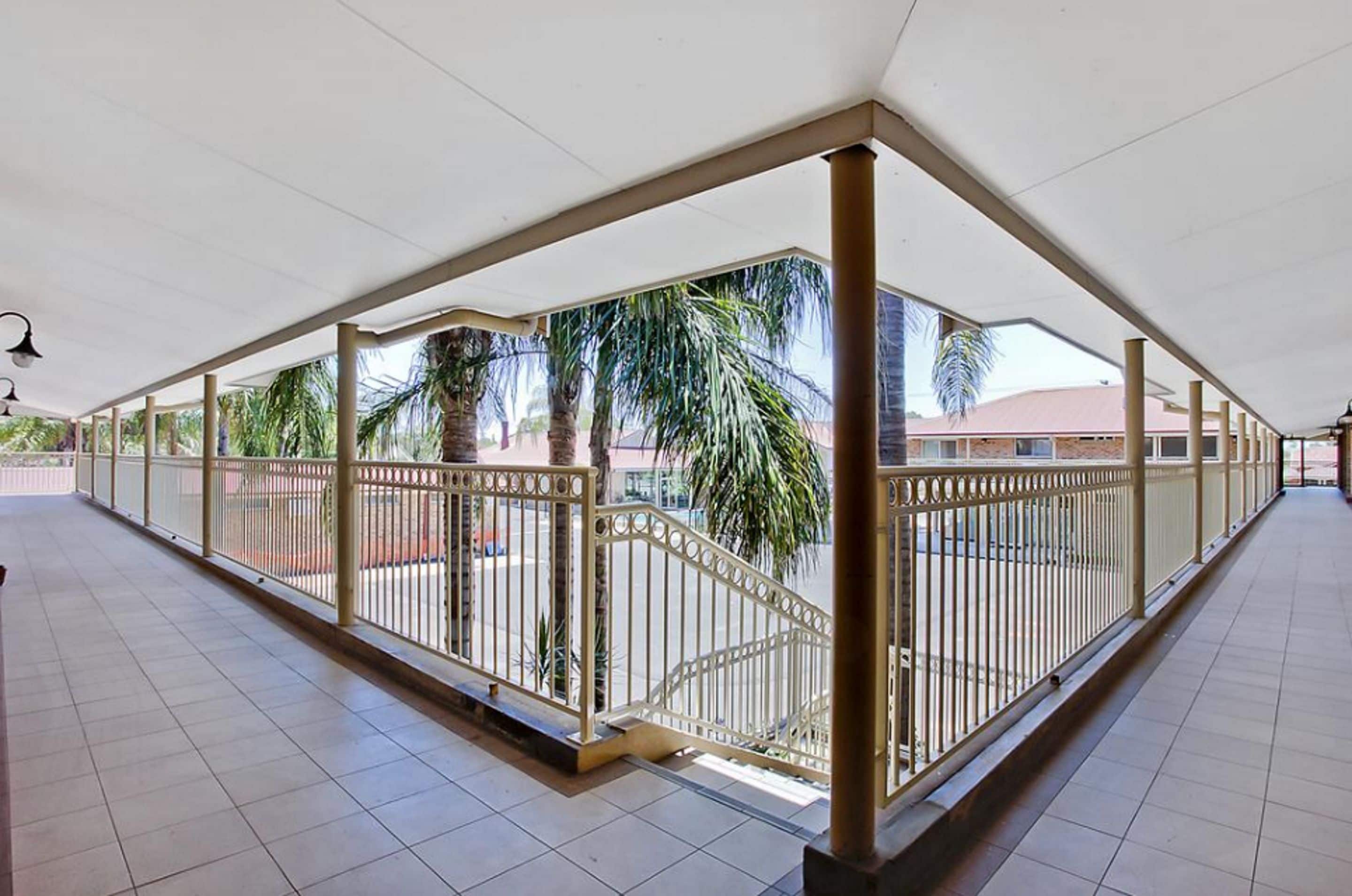 Comfort Inn Blue Lagoon