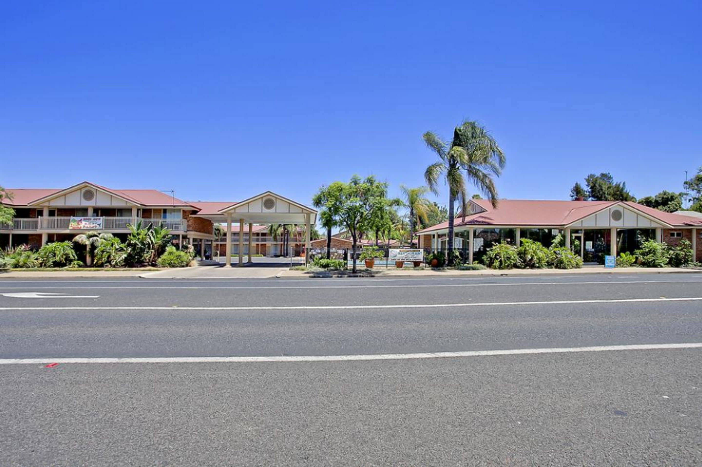 Comfort Inn Blue Lagoon