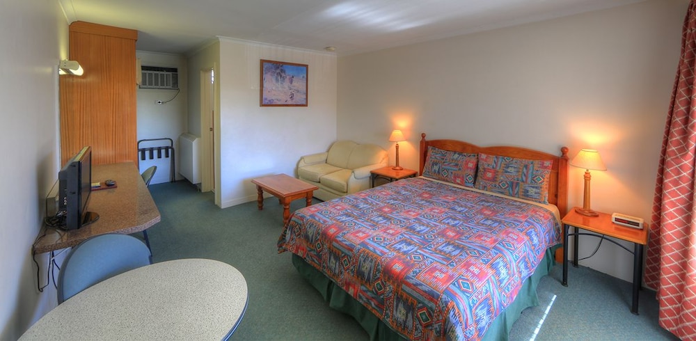 Cooma Motor Lodge Motel