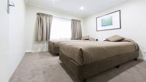 Desk, iron/ironing board, free WiFi, linens