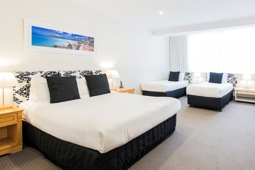 Mercure Charlestown