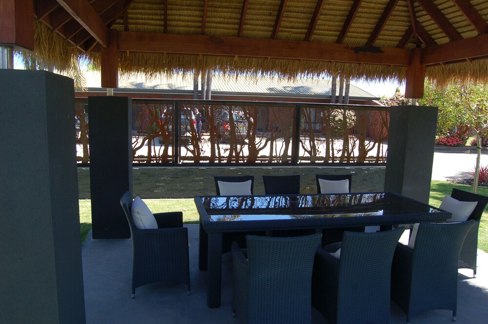 Federation Motor Inn