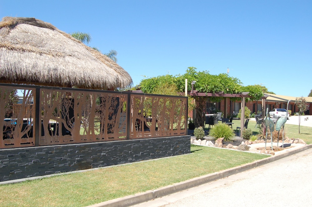 Federation Motor Inn