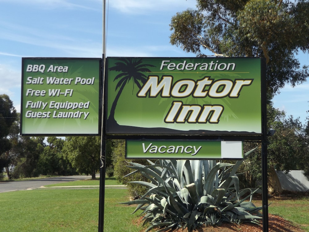 Federation Motor Inn