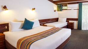 Premium bedding, desk, iron/ironing board, free cots/infant beds