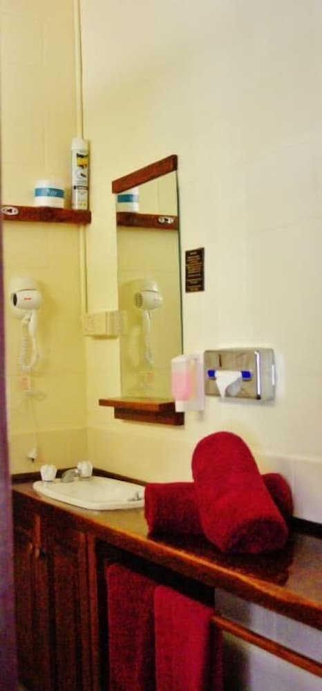 Blackheath Motor Inn