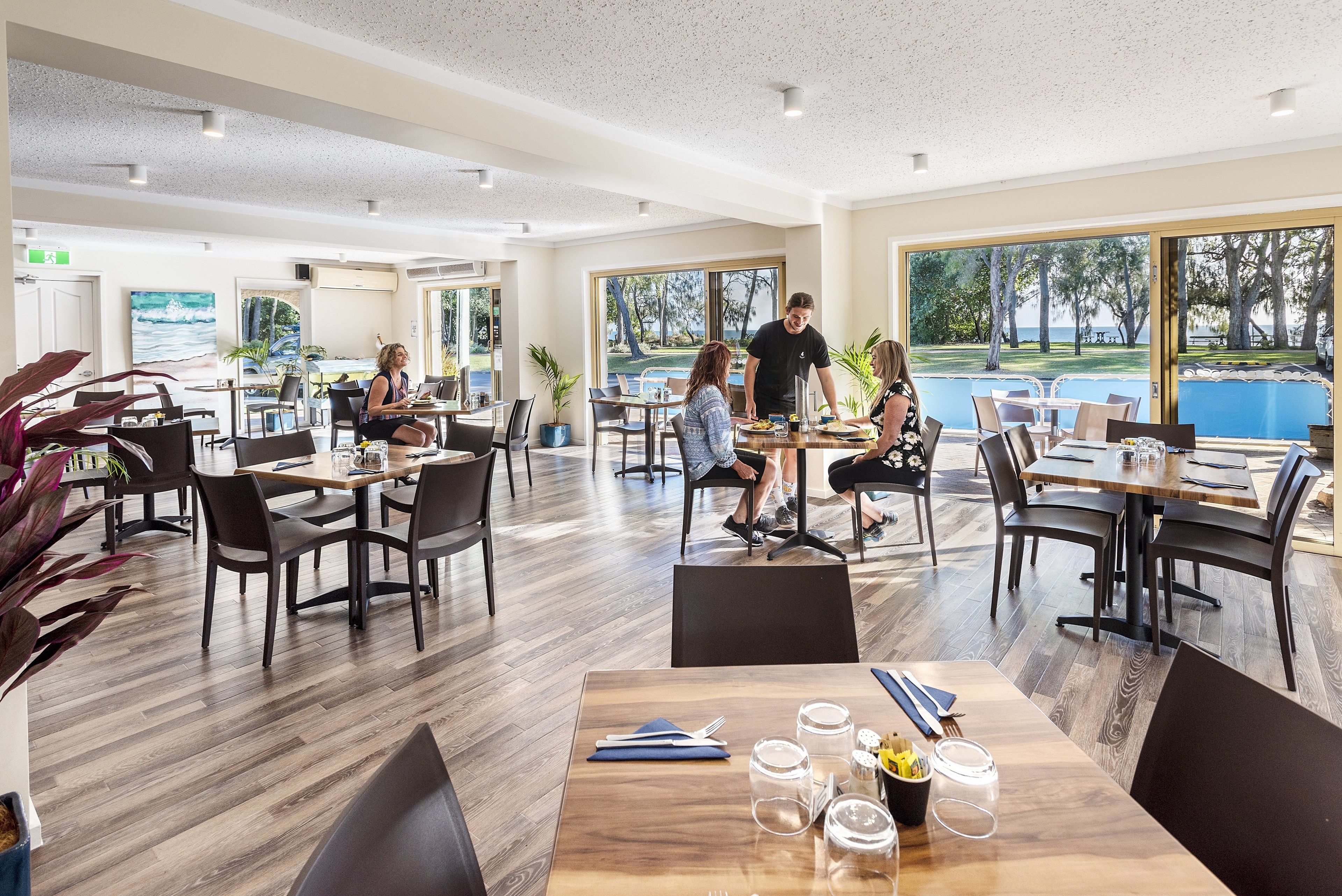 The Beach Motel Hervey Bay