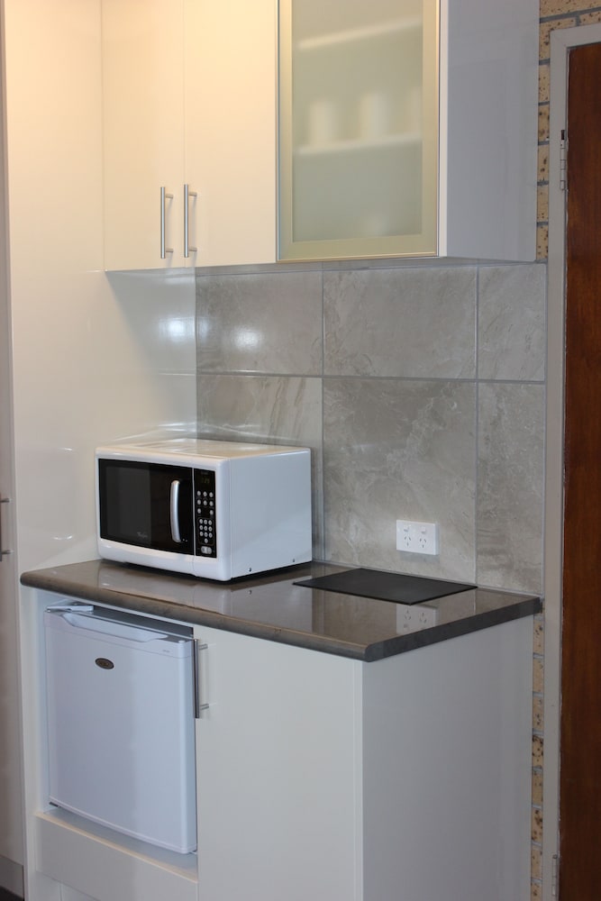 Colac Mid City Motor Inn