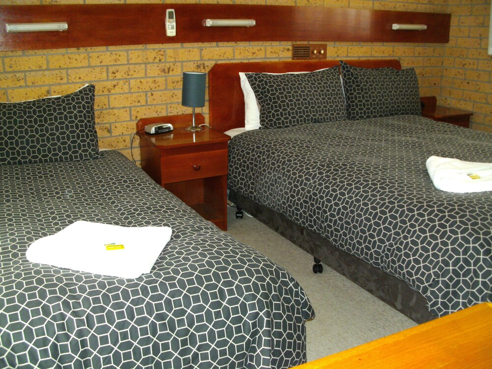 Colac Mid City Motor Inn