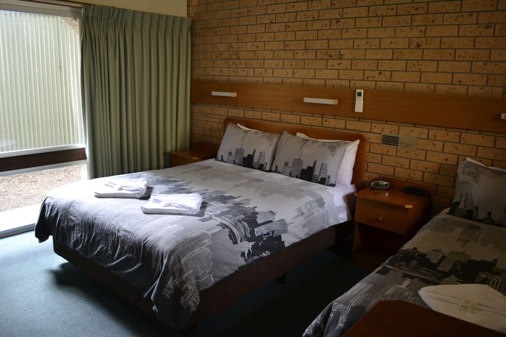 Colac Mid City Motor Inn