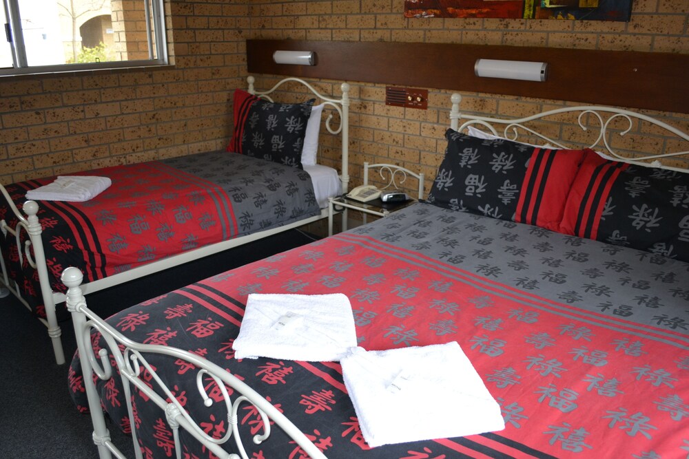 Colac Mid City Motor Inn