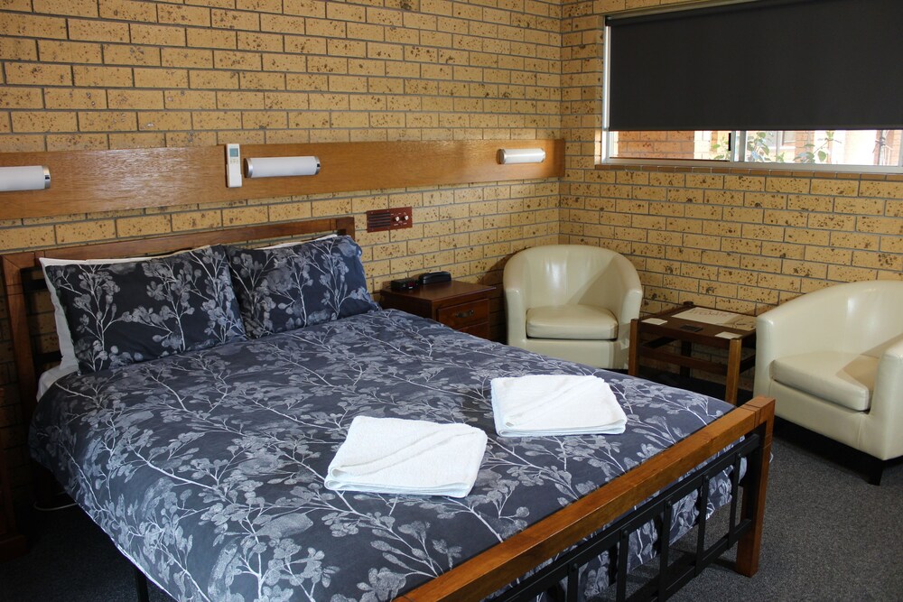 Colac Mid City Motor Inn