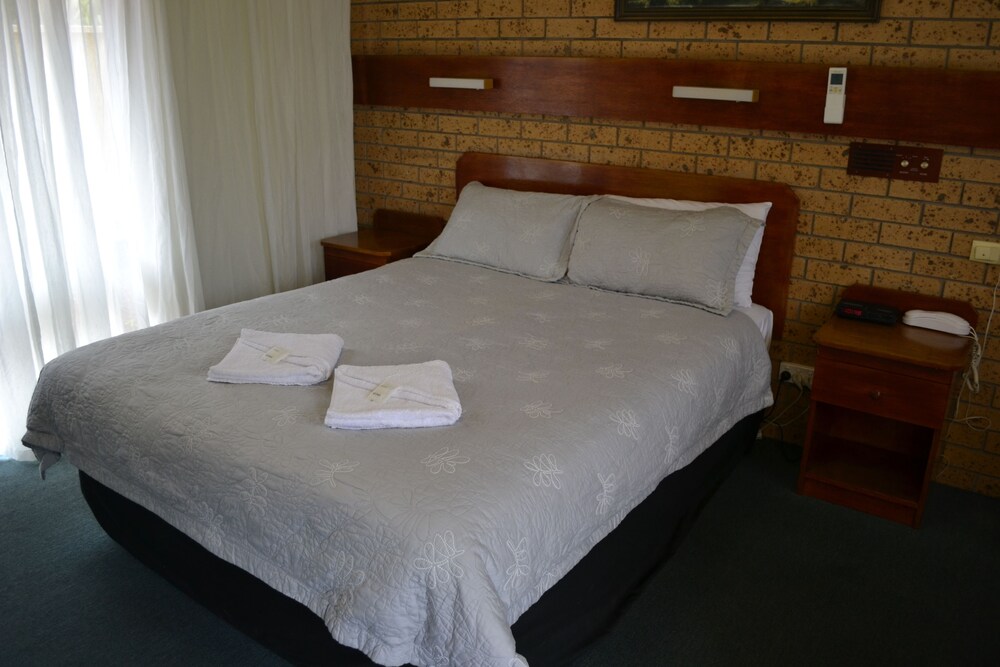 Colac Mid City Motor Inn
