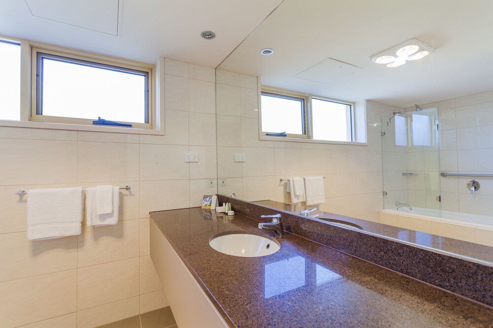 Quality Hotel Bayside Geelong