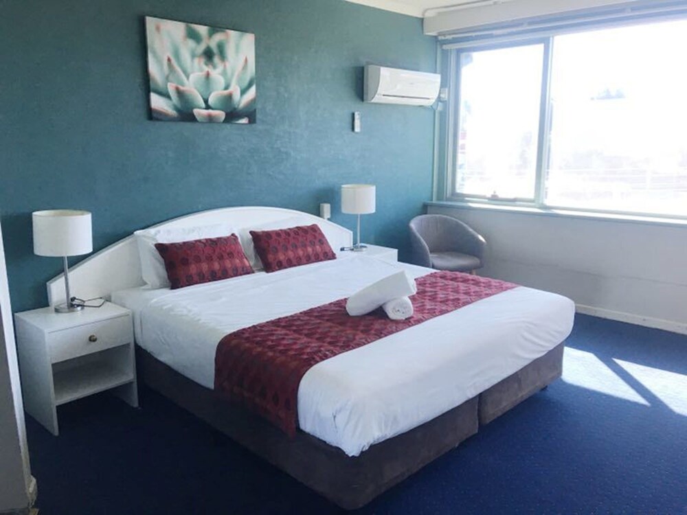 Parkdale Motor Inn
