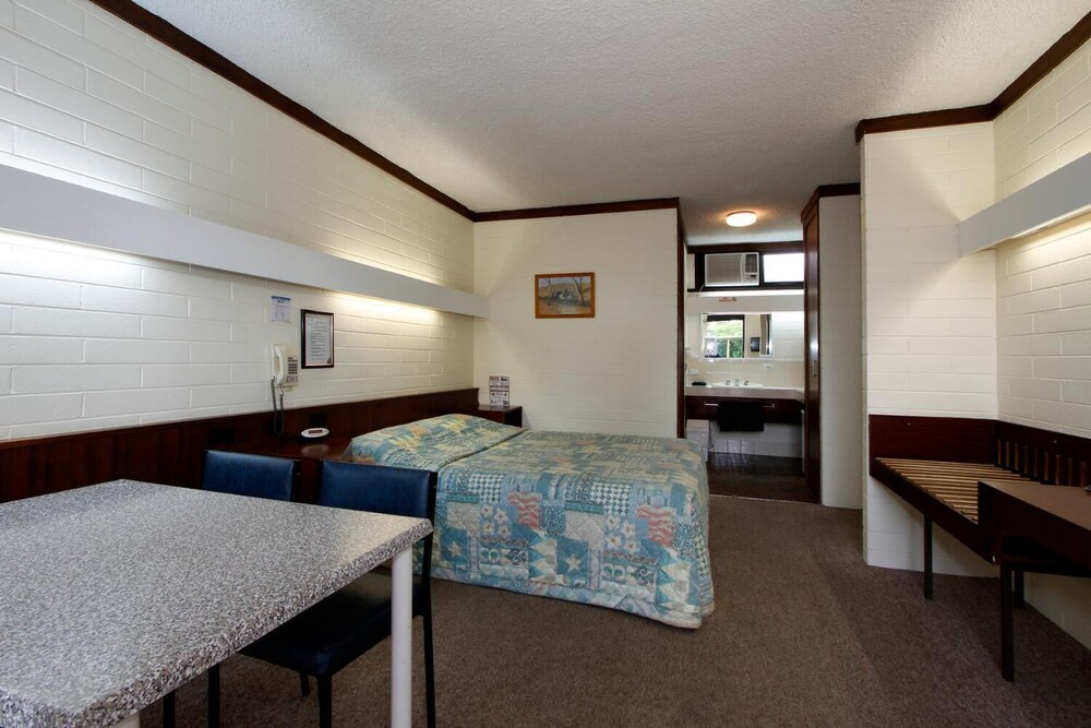 Midtown Motor Inn