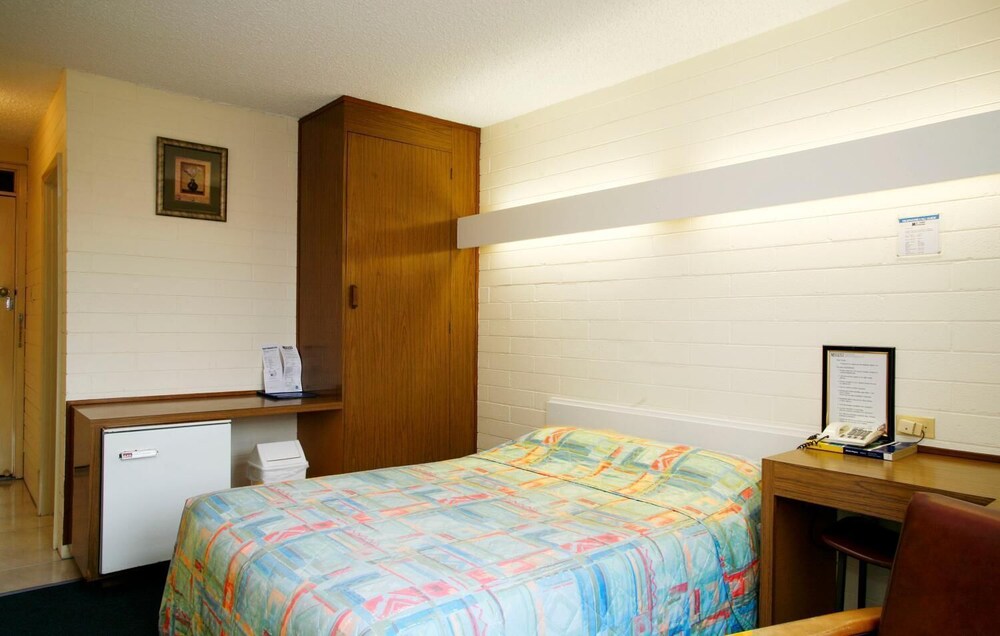 Midtown Motor Inn