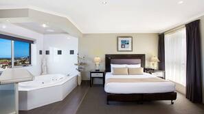Minibar, desk, iron/ironing board, cots/infant beds