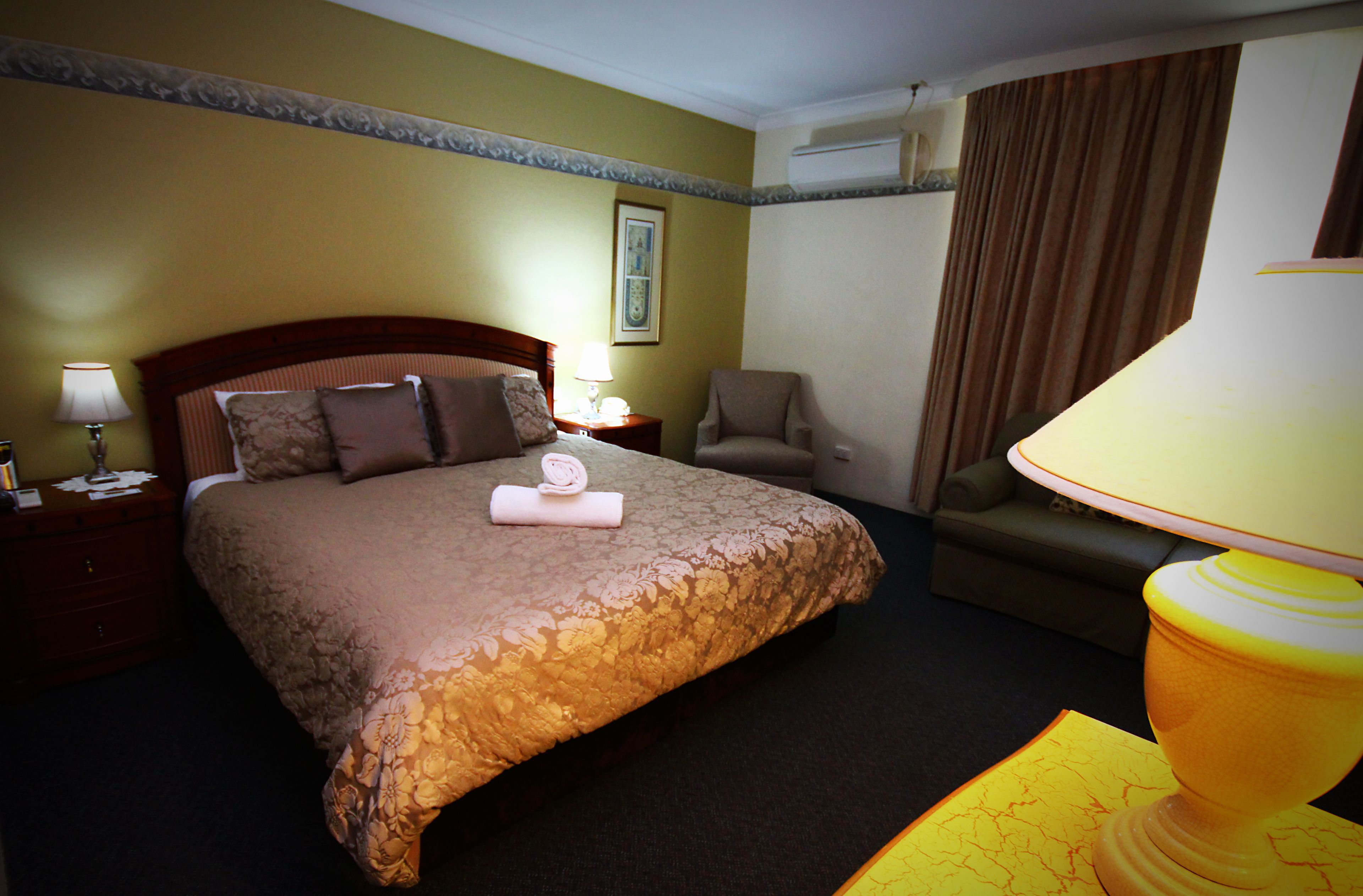 Best Western Cotswold Gardens