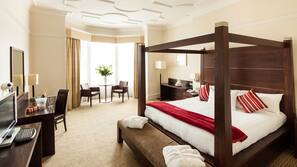In-room safe, desk, iron/ironing board, free WiFi