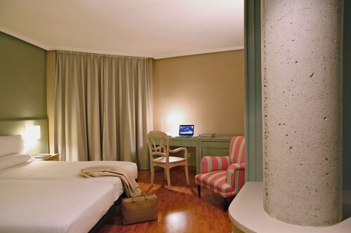Hotel Arco De San Juan