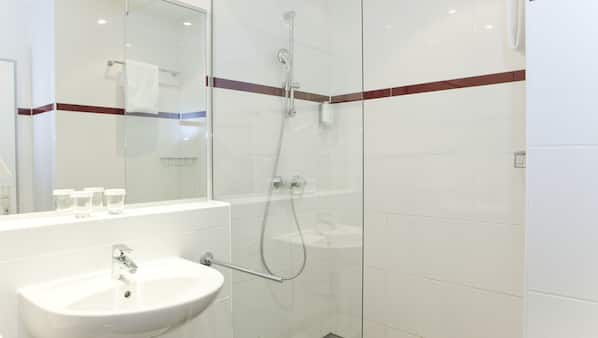 Gratis toiletartikelen, een haardroger