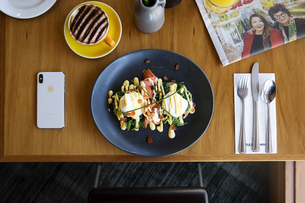 Breakfast meal, Julie-Anna Inn, Bendigo