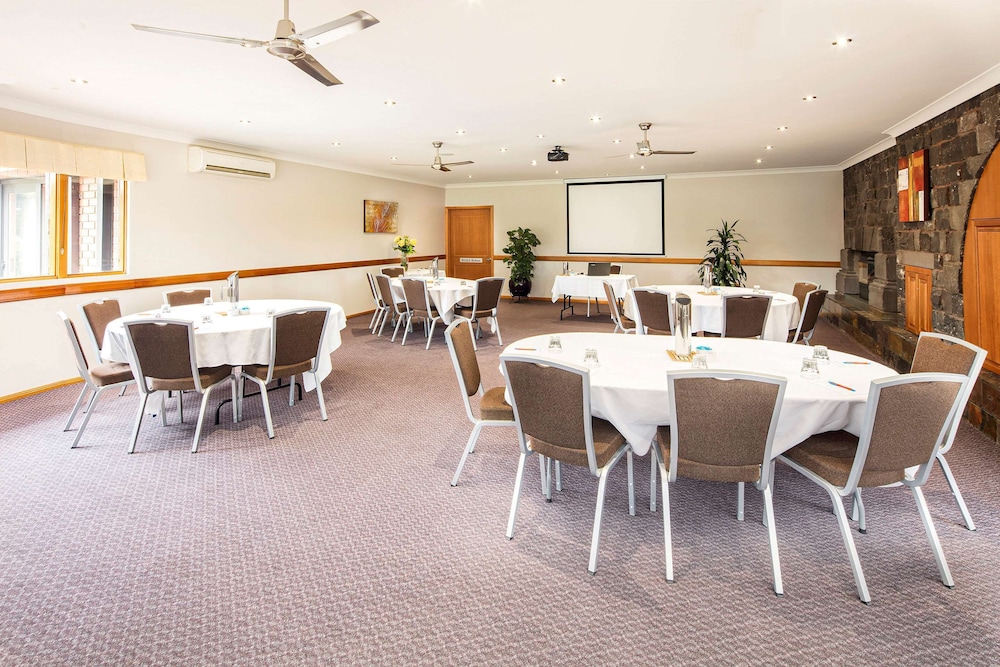 Meeting facility, Julie-Anna Inn, Bendigo