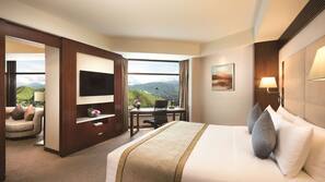 Minibar, in-room safe, desk, blackout drapes