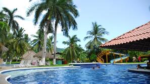 Indoor pool, 2 outdoor pools, pool umbrellas