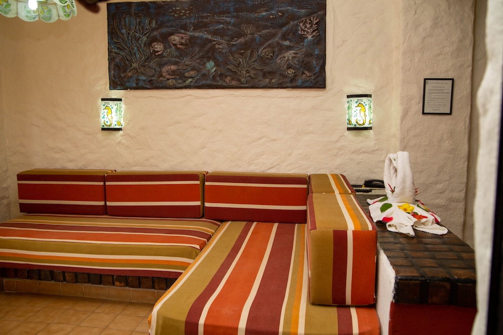 Living area, Puerta Del Mar Hotel