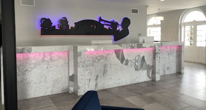 Midtown Hotel - Downtown New Orleans