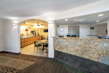 Quality Inn Near Six Flags St Louis St Louis 2020 Room Prices